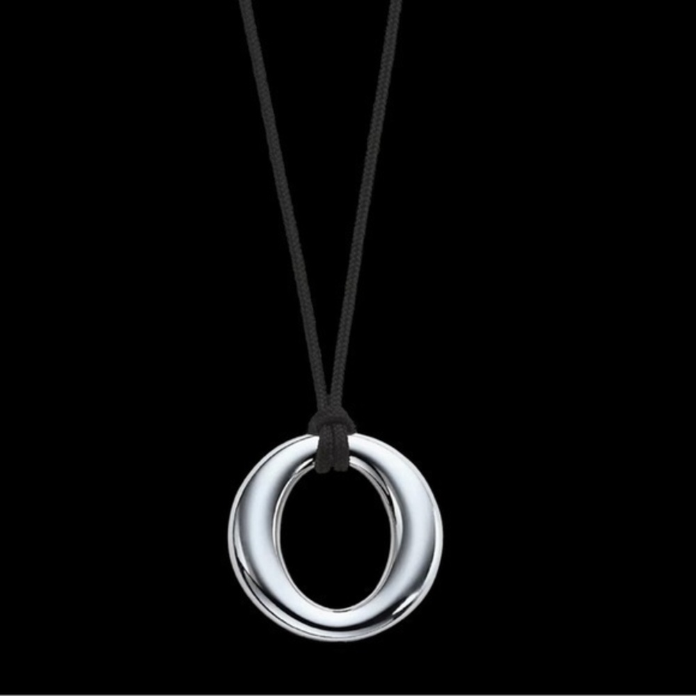 Tiffany & Co Elsa Peretti Sevillana Pendant